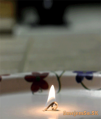 gif-candle-reverse-fire
