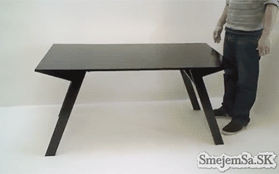 from-coffee-table to-dining-table-in-two-steps
